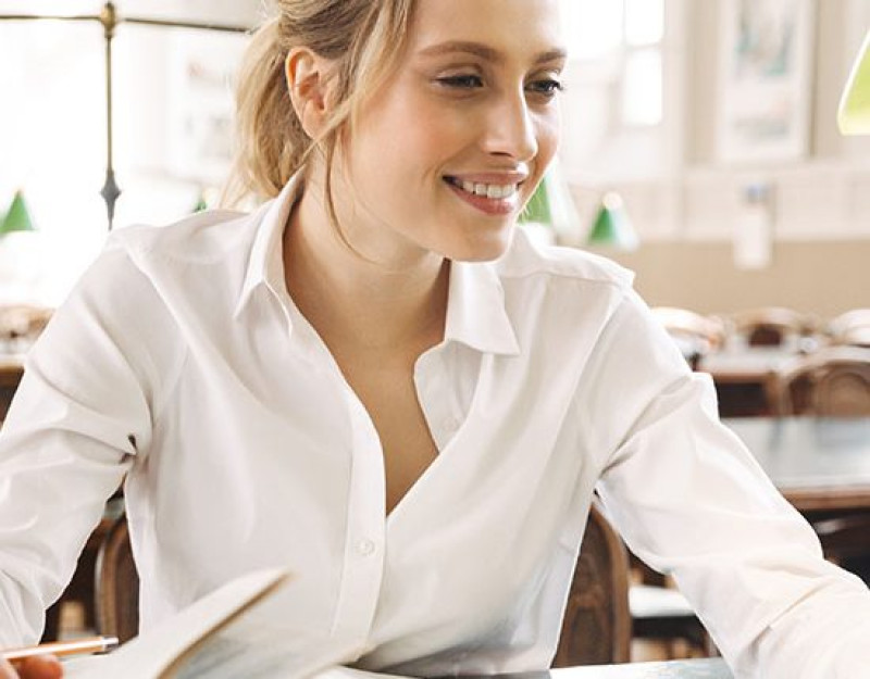 Học qua video quay sẵn: Giải pháp linh hoạt hơn cả học offline và học online truyền thống